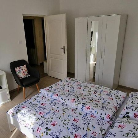 Cili Apartman Eger Exterior photo