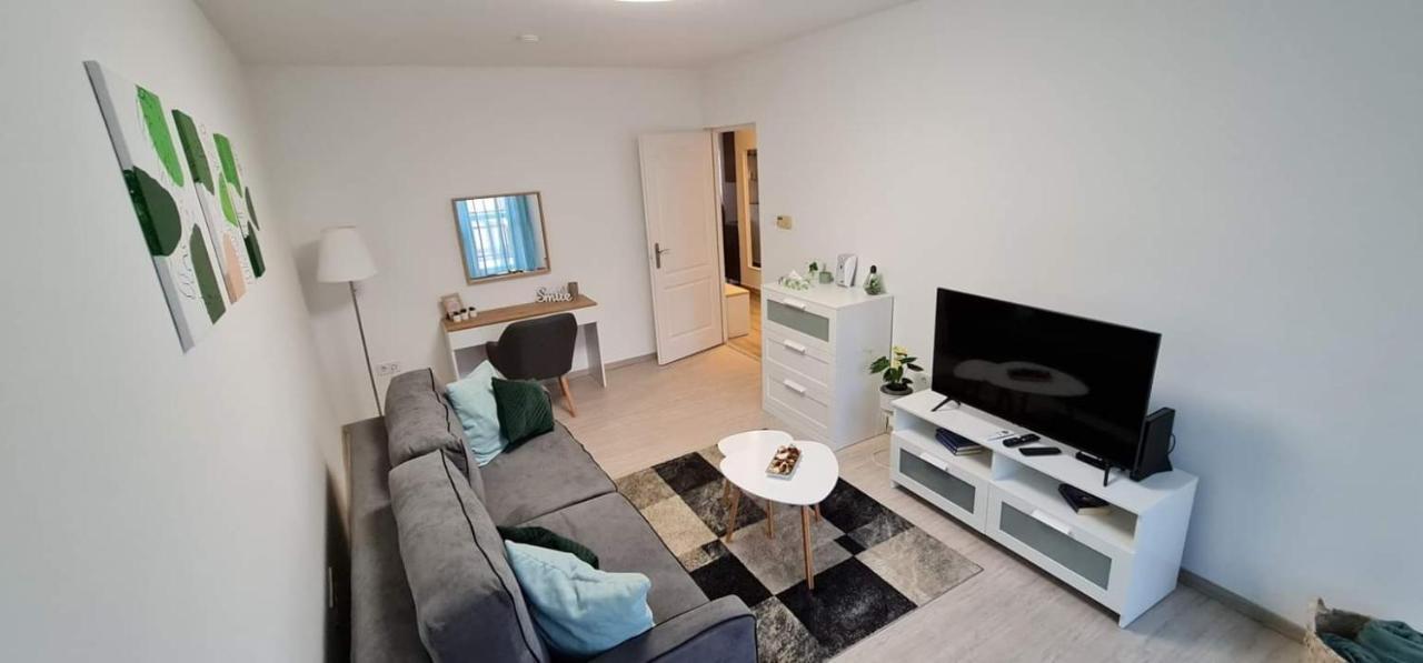 Cili Apartman Eger Exterior photo