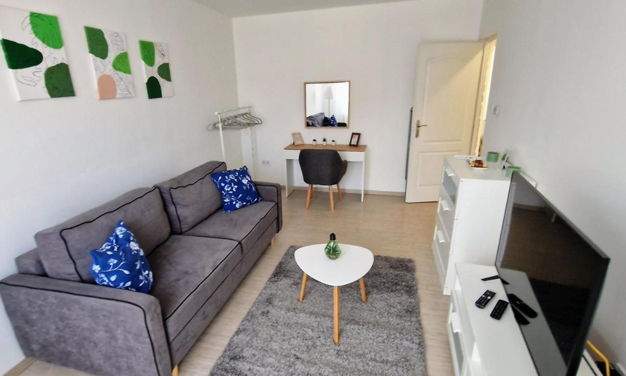 Cili Apartman Eger Exterior photo